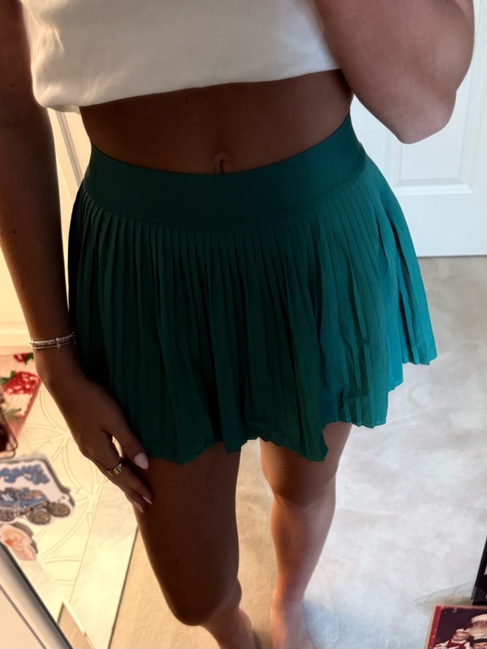 lululemon athletica green skirt with shorts